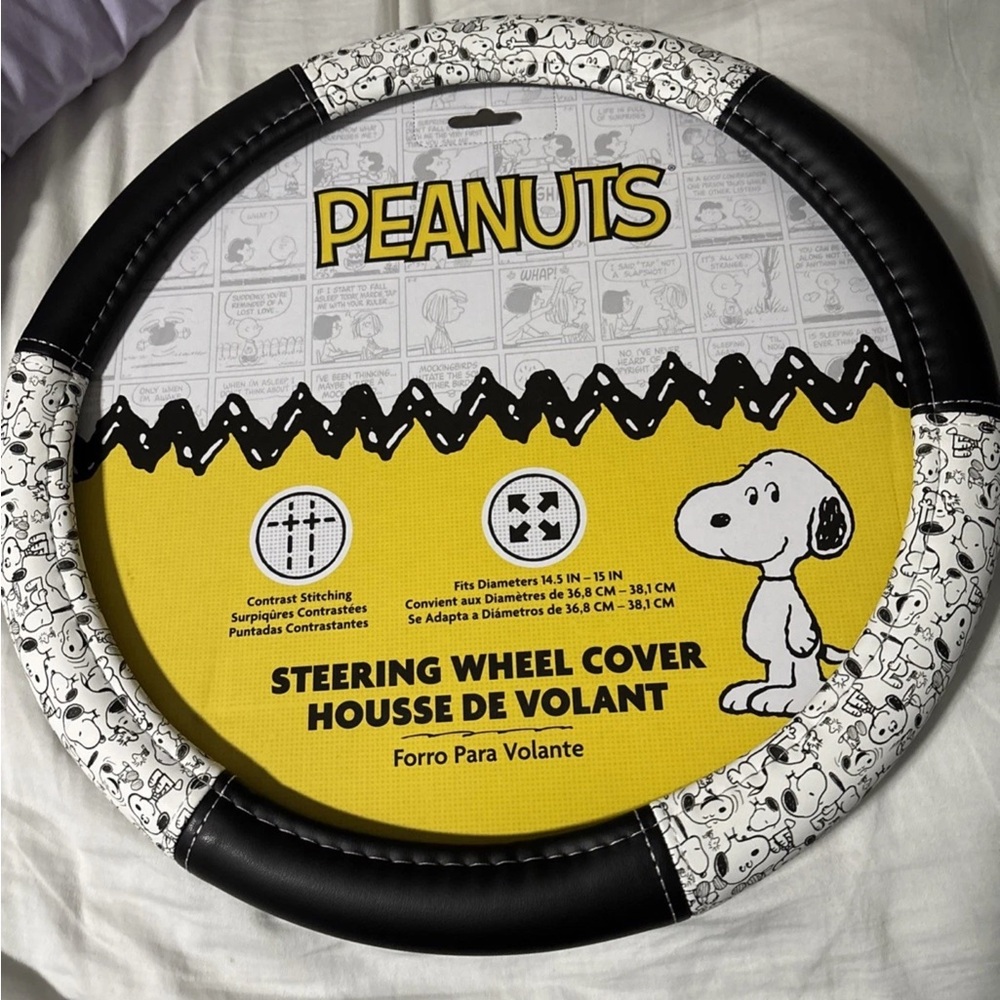 Peanuts Steering Wheel Cover